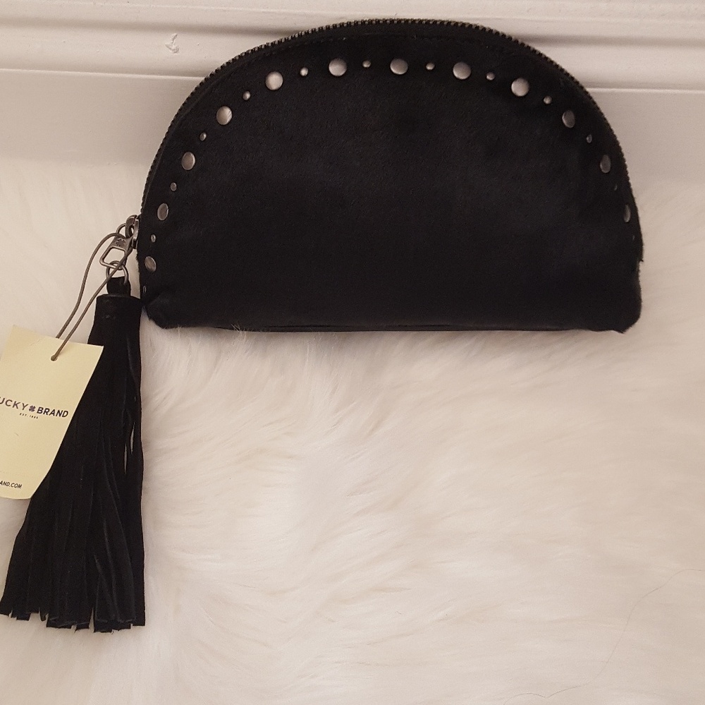 LUCKY BRAND CLUTCH - Picture 1 of 6